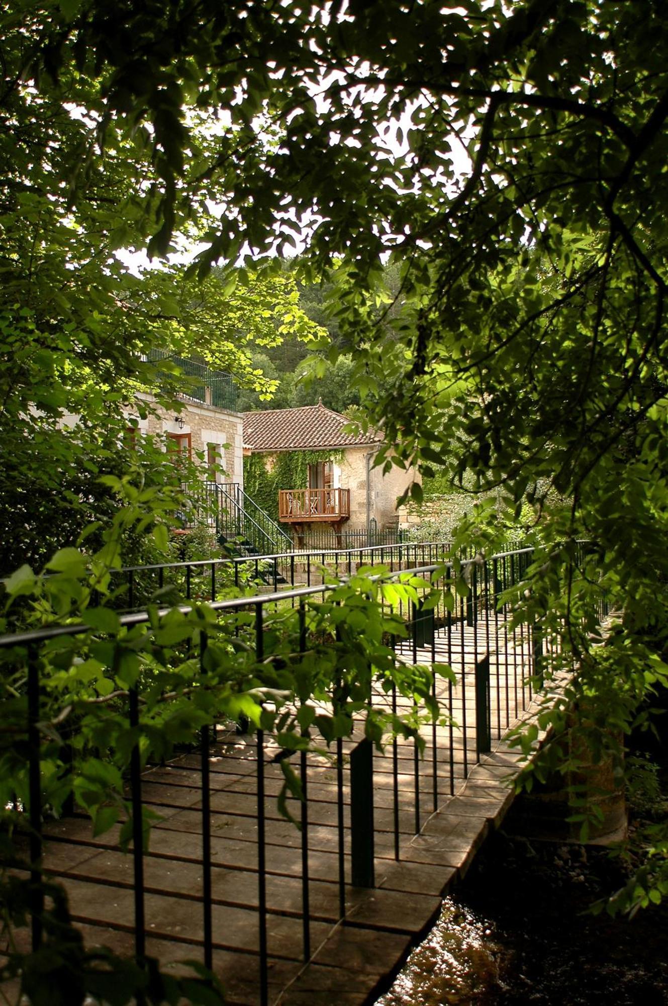 Moulin De Vigonac Hotel Valeuil Exterior photo